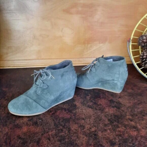Green suede wedge heel booties - TOMS brand - Picture 5 of 9